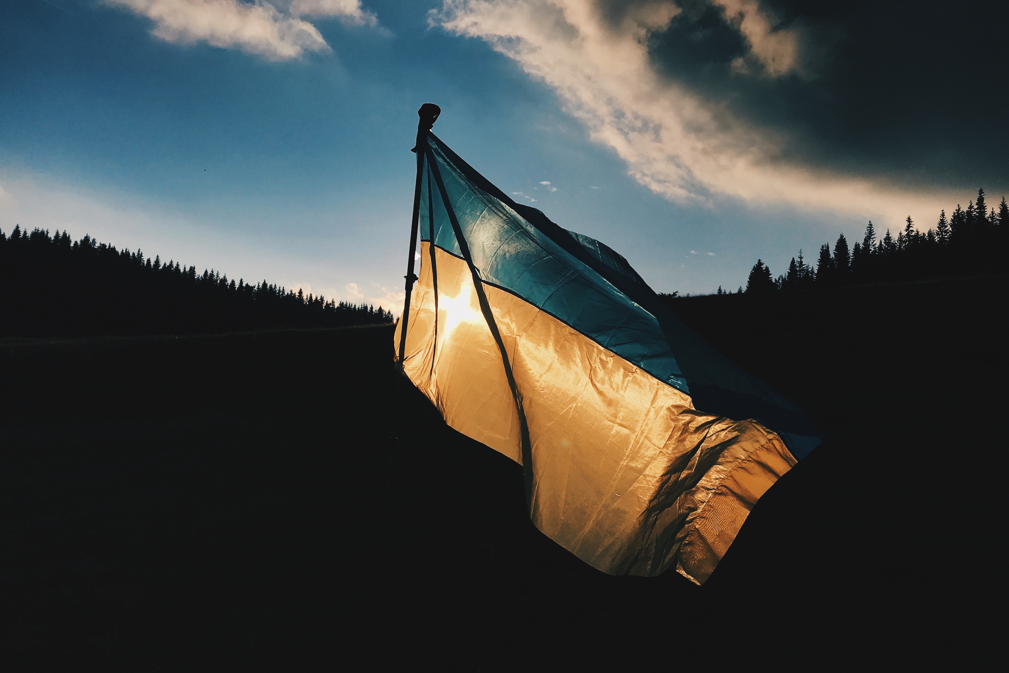 English-speaking guides for Ukrainians in Canada